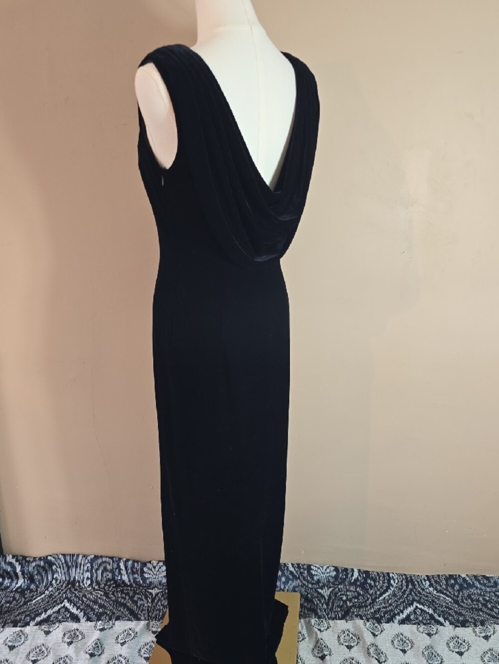 Betsy & Adam Black Velvet Cowl-Back Evening Gown - Picture 10 of 17